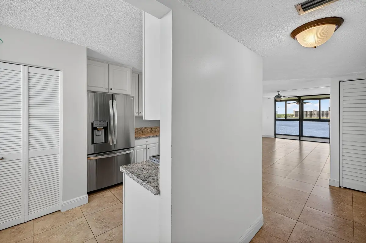 Photo 5 at 115 Lake Emerald Drive 403, Oakland Park