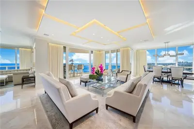 3200 N Ocean Boulevard 2310, Fort Lauderdale – sold