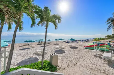 3750 Galt Ocean Drive 403, Fort Lauderdale – sold