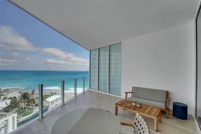 525 N Fort Lauderdale Beach Boulevard 1204, Fort Lauderdale – Condominium for sale