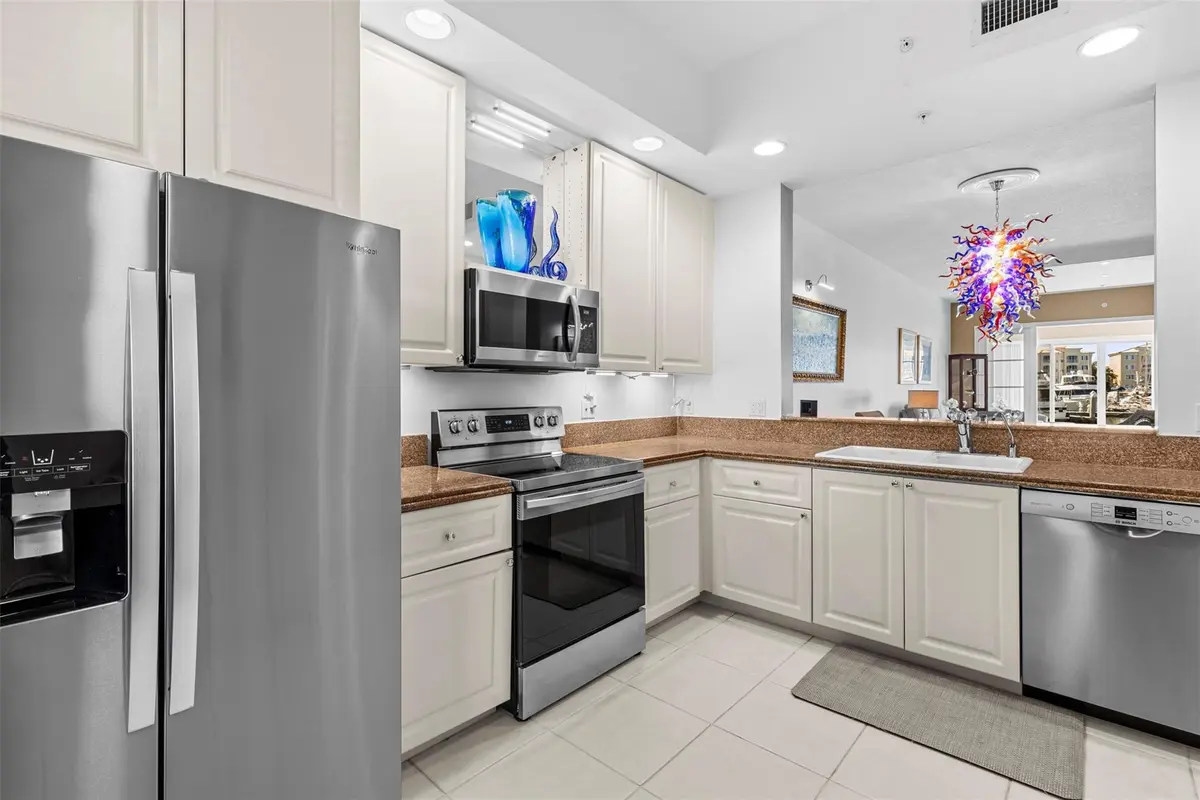 Photo 6 at 9 Harbour Isle Drive 102, Hutchinson Island