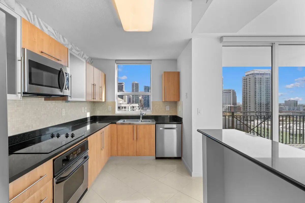 Photo 7 at 600 W Las Olas Boulevard 1708, Fort Lauderdale