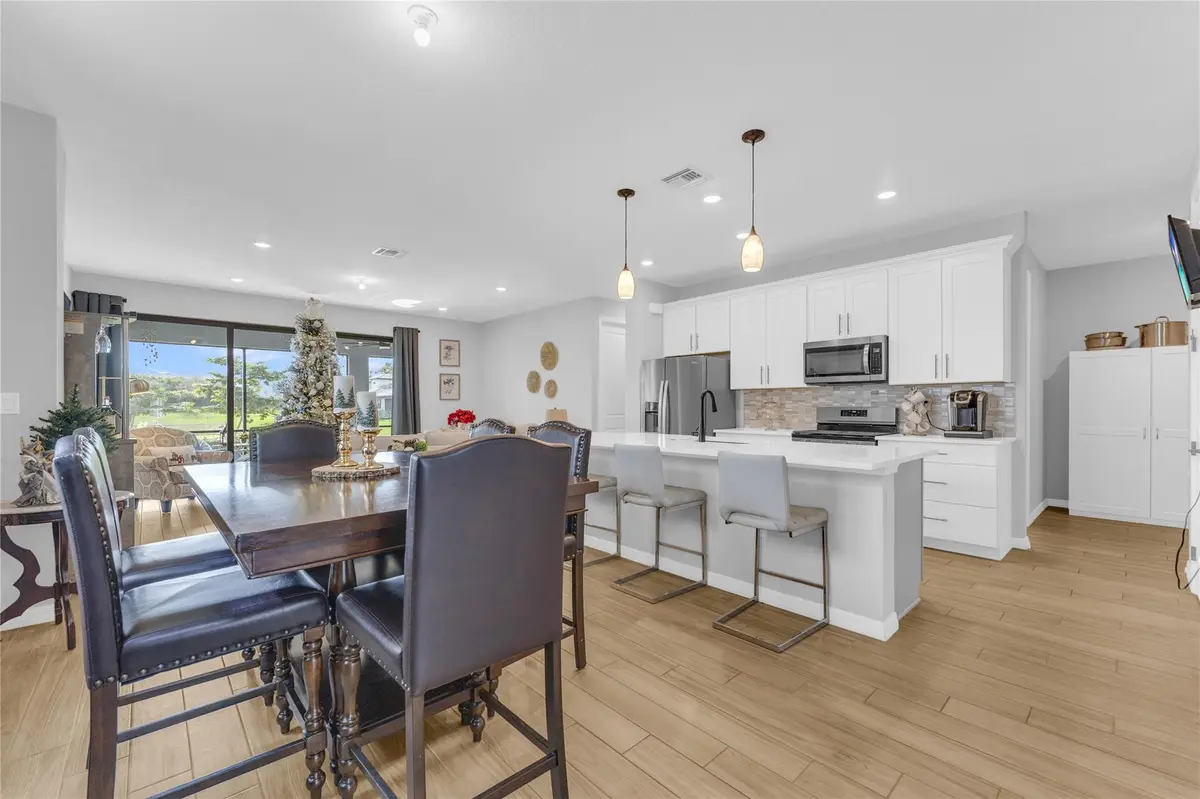 Photo 4 at 2854 Primrose Place, Oakland Park