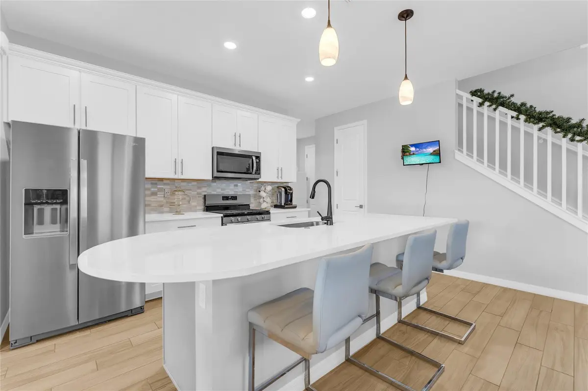 Photo 5 at 2854 Primrose Place, Oakland Park