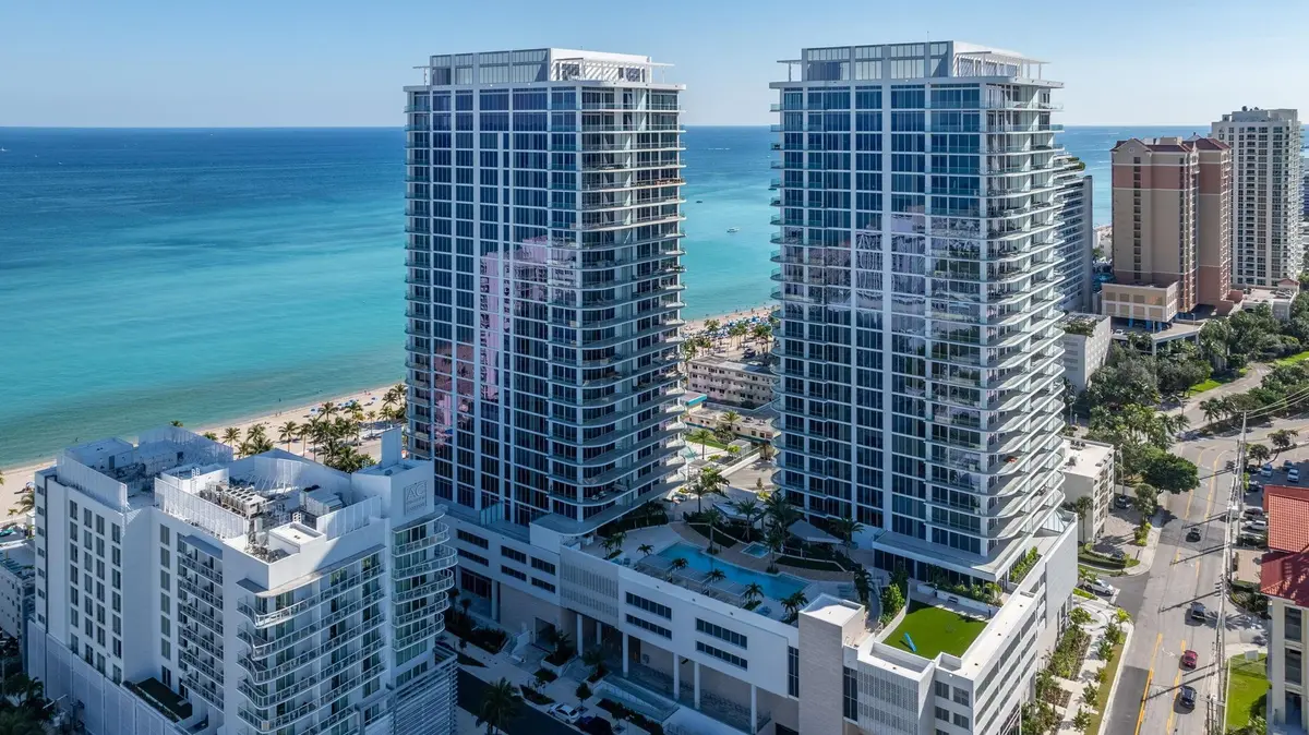 Photo 4 at 153 N Seabreeze Boulevard 2302, Fort Lauderdale