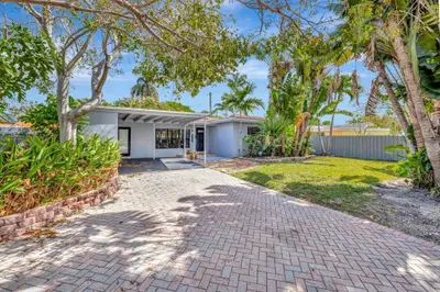 1228 SW 9th Avenue, Fort Lauderdale – sold