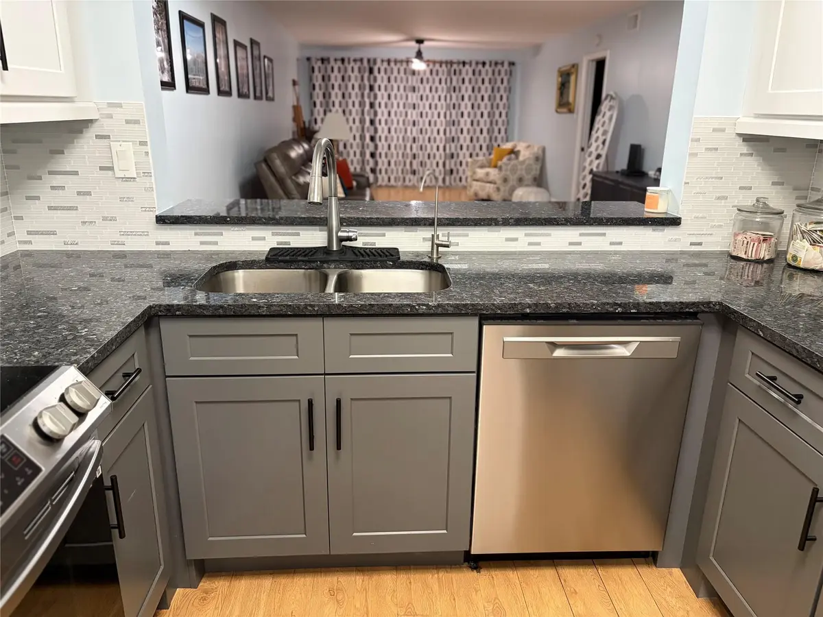 Photo 6 at 7302 S Devon Drive 307, Tamarac