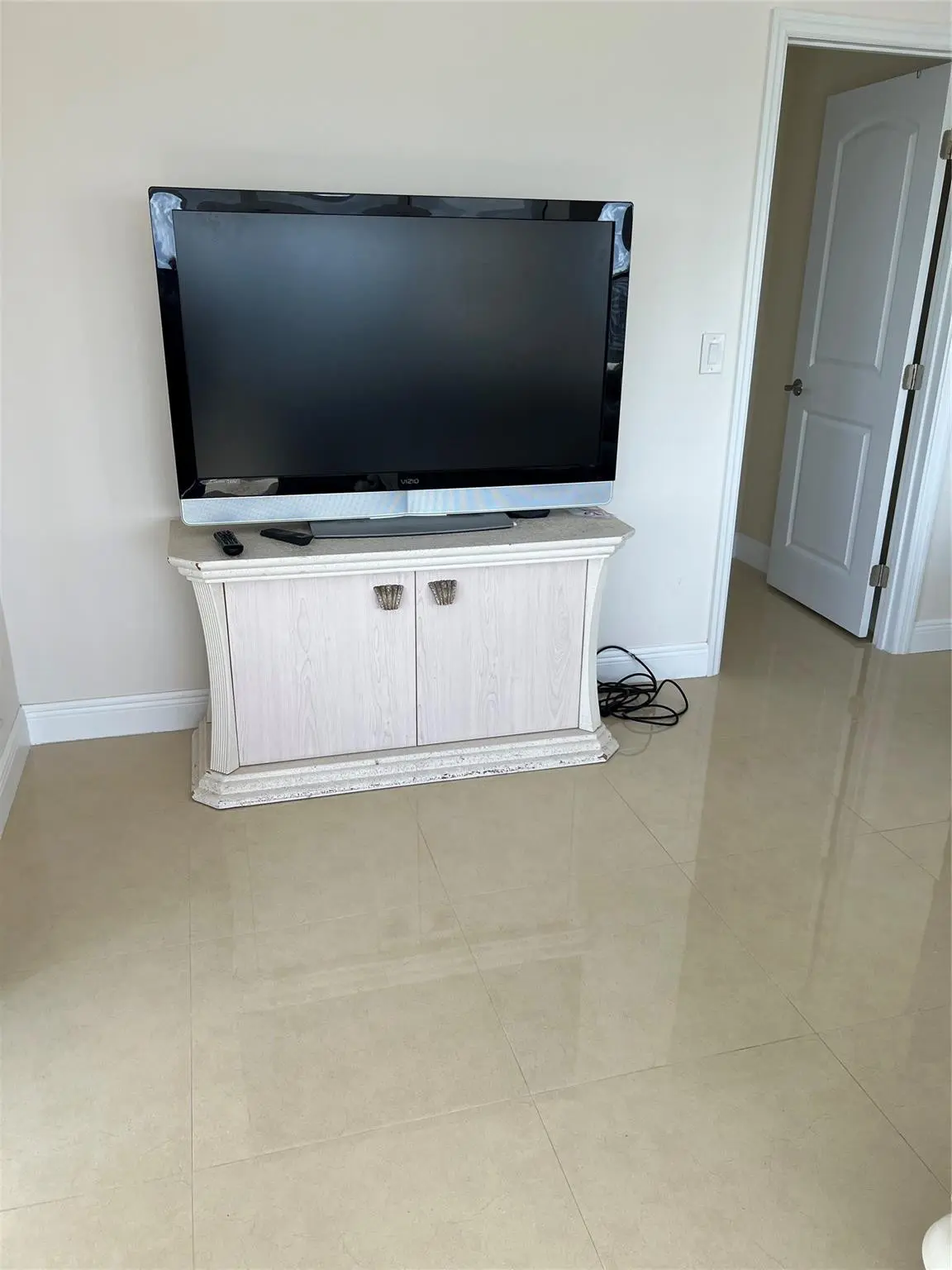 Photo 7 at 3800 Galt Ocean Drive 1515, Fort Lauderdale