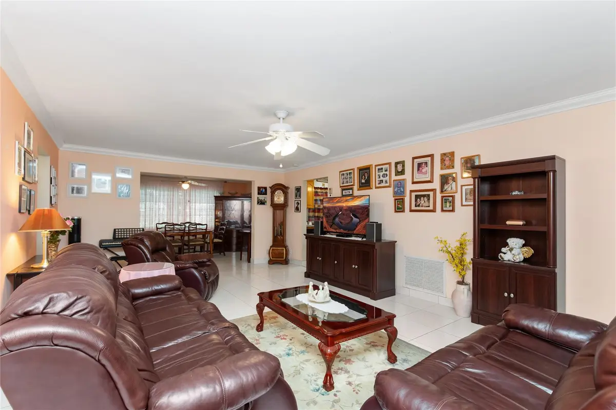 Photo 6 at 1251 NW 90th Drive, Plantation