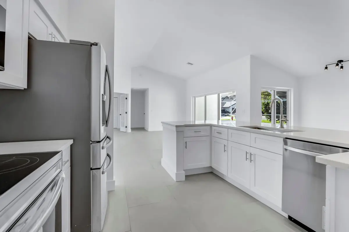 Photo 8 at 12865 Kingsway Road, Wellington