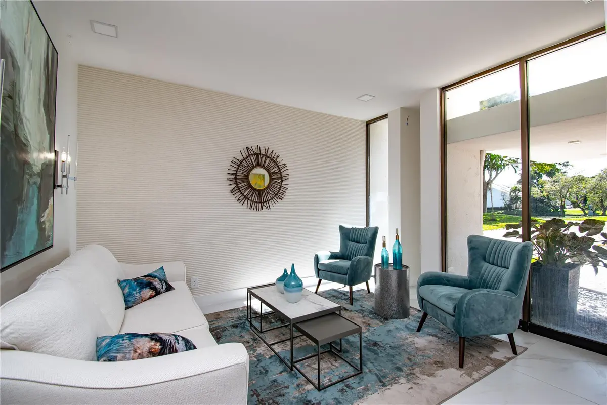 Photo 3 at 1612 Bridgewood Drive 1612, Boca Raton