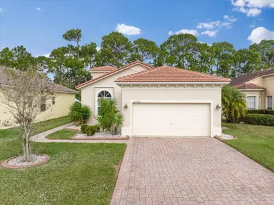 6300 Spring Lake Terrace, Fort Pierce – sold