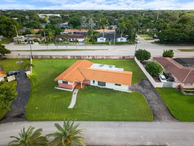 8230 SW 87th Terrace, Miami – sold