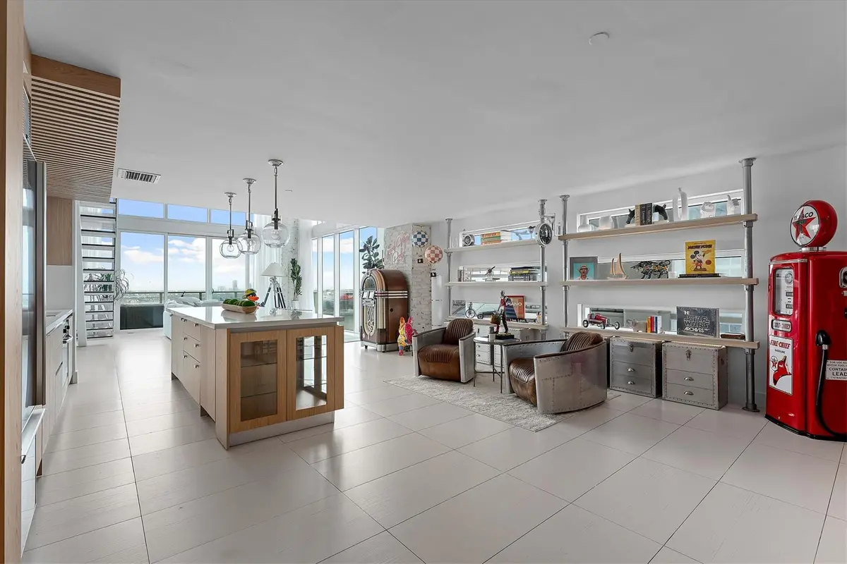 Photo 4 at 1040 Biscayne Boulevard 2101, Miami