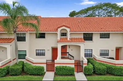 903 Congressional Way 903, Deerfield Beach – sold