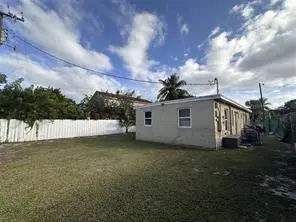 728 SW 6th Street, Dania Beach – sold
