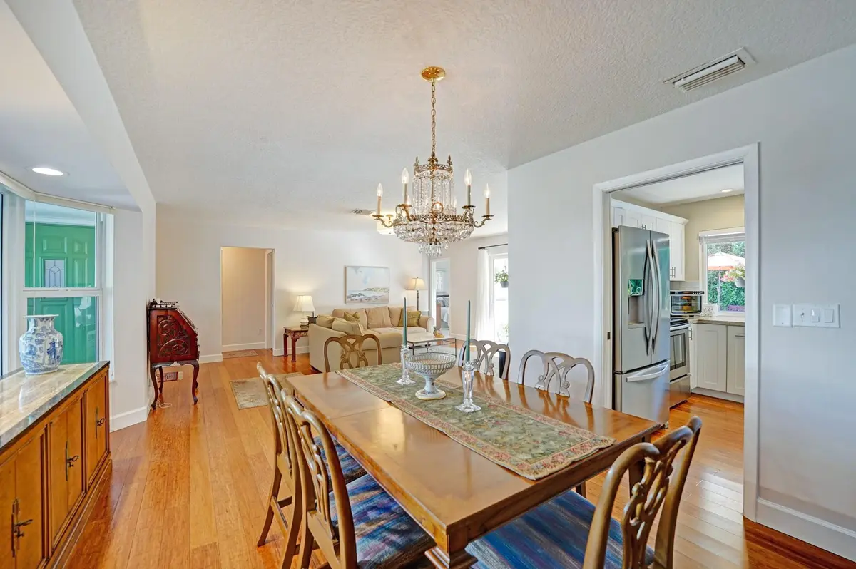Photo 7 at 4820 NE 27 Avenue, Fort Lauderdale