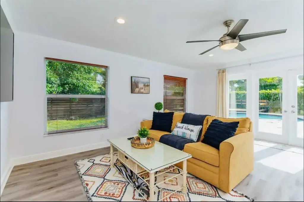 Photo 7 at 2521 NE 51st Street, Lighthouse Point