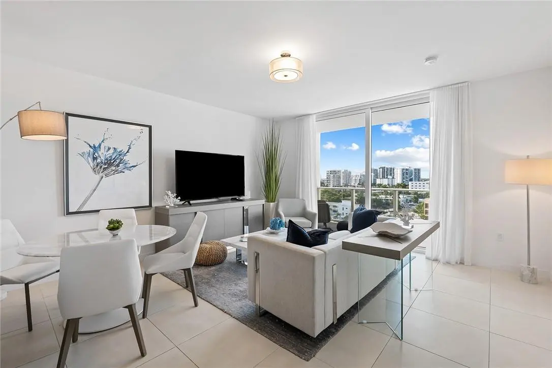 Photo 3 at 401 N Birch Road 614, Fort Lauderdale