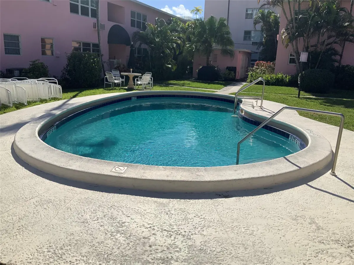 Photo 2 at 700 Bayshore Drive 13, Fort Lauderdale
