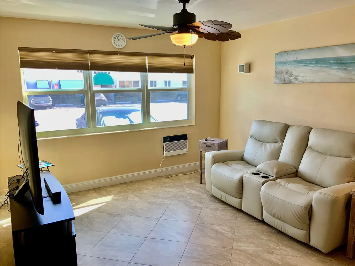 Photo 6 at 700 Bayshore Drive 13, Fort Lauderdale