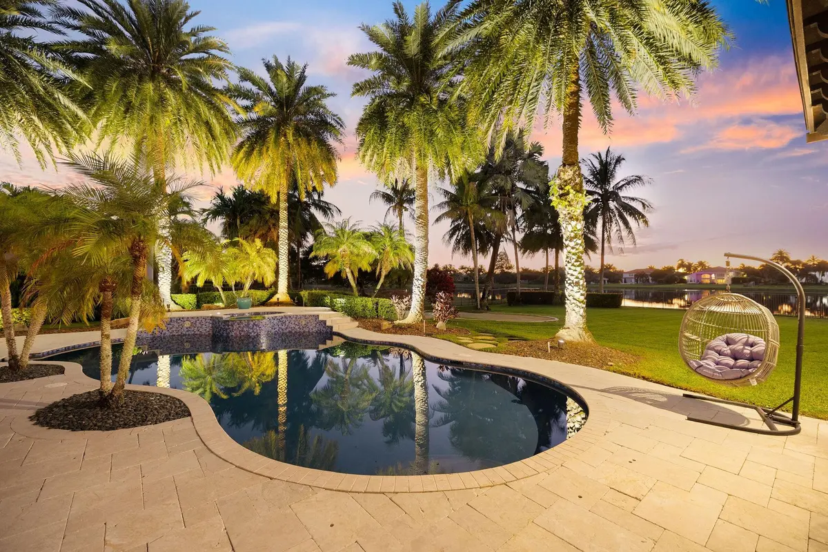 Photo 6 at 3413 Dovecote Meadow Lane, Davie