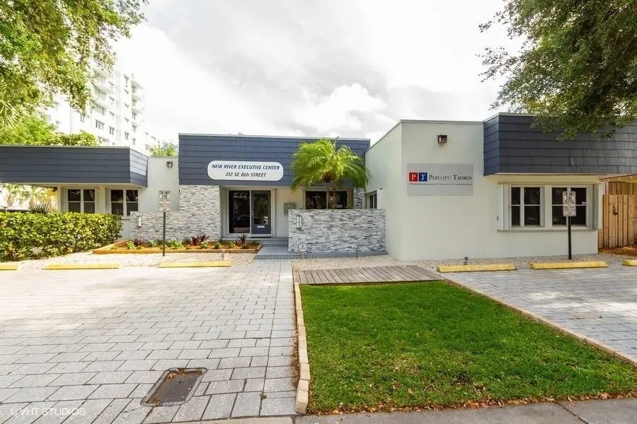 Photo 2 at 212 SE 8th Street, Fort Lauderdale