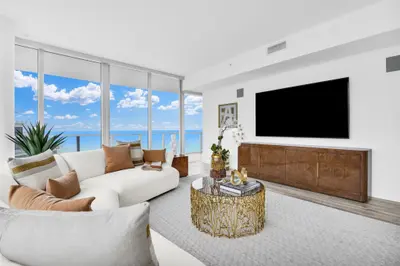 2200 N Ocean Boulevard S906, Fort Lauderdale – Condominium for sale