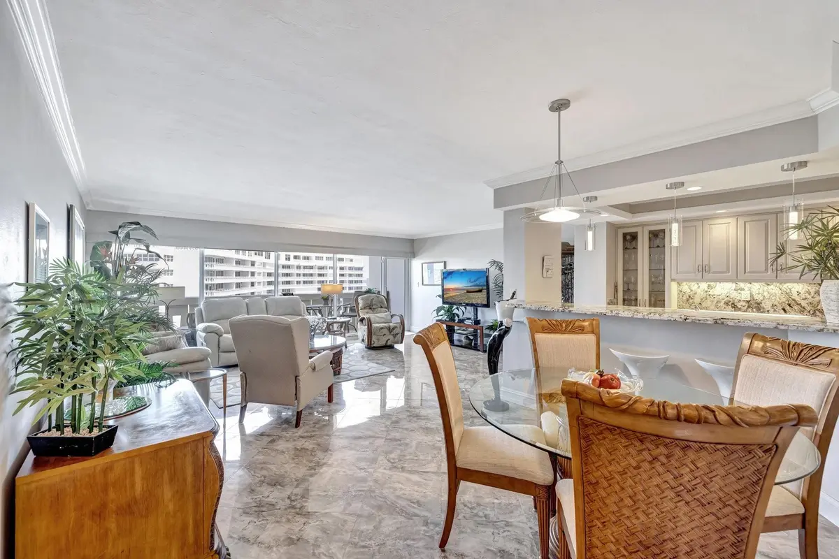 Photo 6 at 2100 S Ocean Drive 16f, Fort Lauderdale