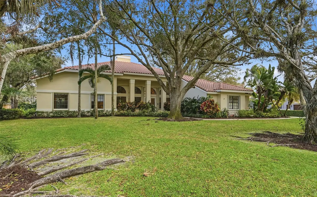 Front of home at 7720 W Upper Ridge Drive, Parkland