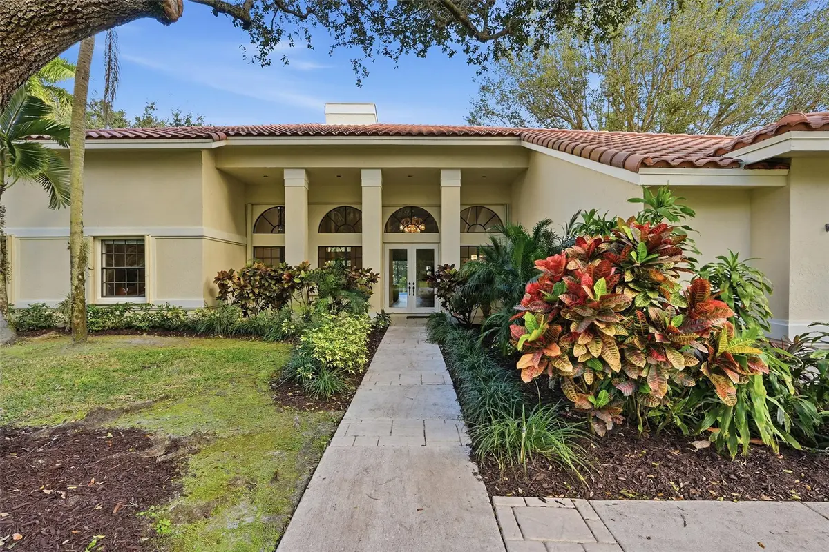 Front of home at 7720 W Upper Ridge Drive, Parkland