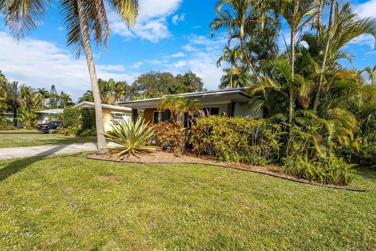 Photo 3 at 1812 SW 9th Avenue, Fort Lauderdale