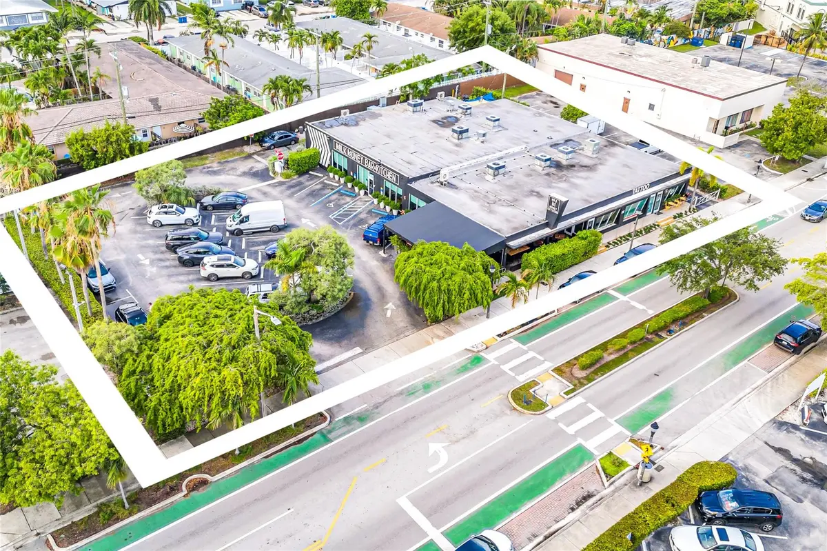 Photo 1 at 815 NE 13th Street, Fort Lauderdale