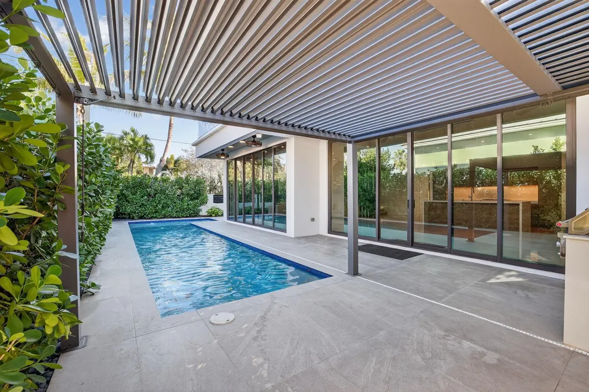 Photo 2 at 1225 NE 4th Street, Fort Lauderdale
