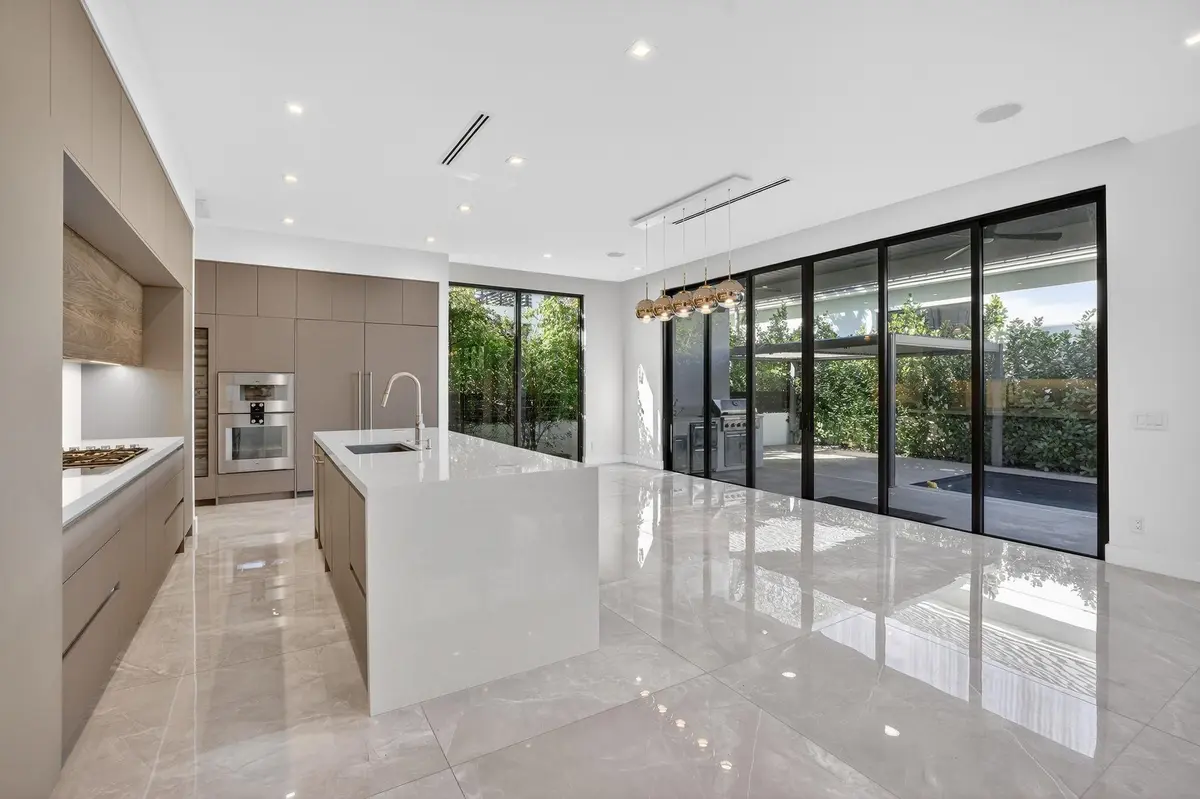 Photo 5 at 1225 NE 4th Street, Fort Lauderdale