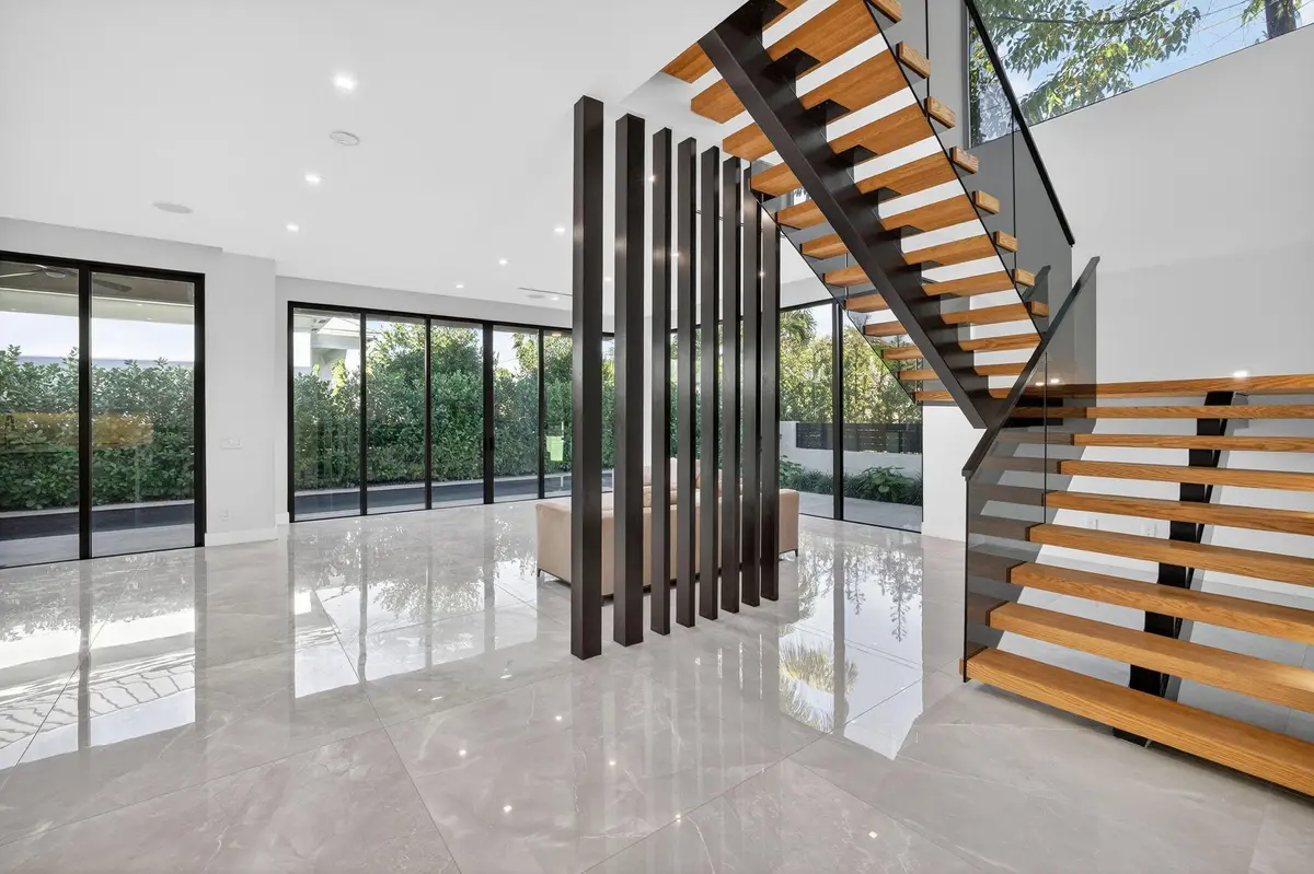 Photo 8 at 1225 NE 4th Street, Fort Lauderdale
