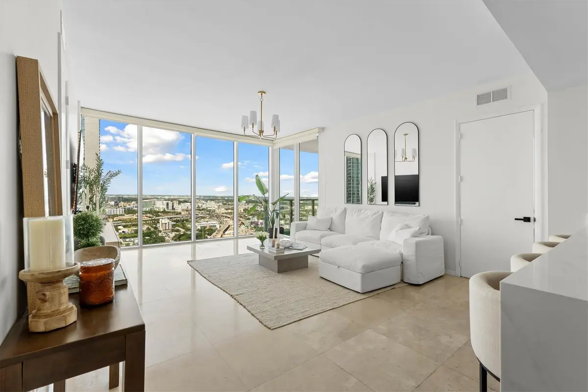 Photo 6 at 1040 Biscayne Boulevard 3906, Miami