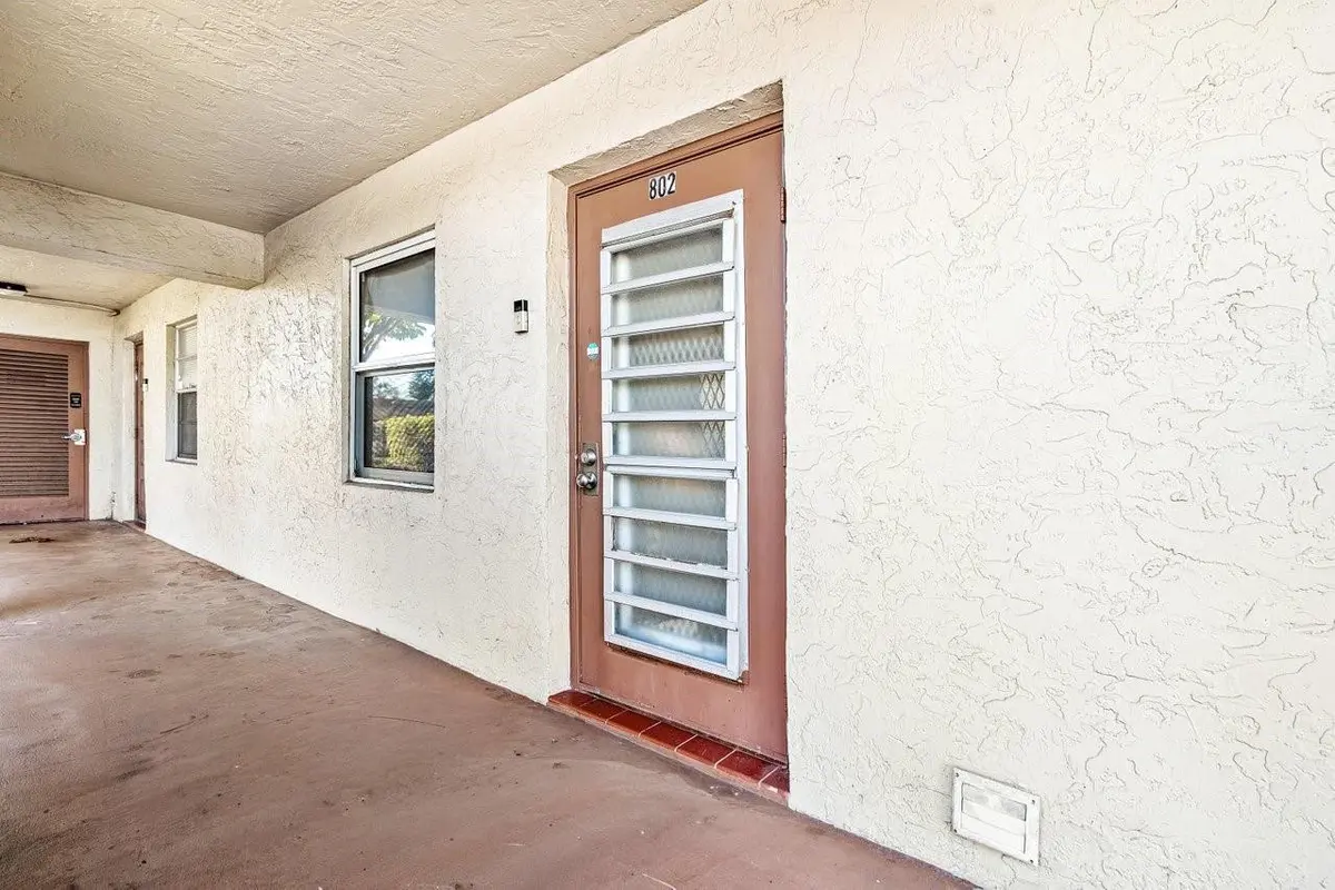 Photo 3 at 9280 SW 3rd Street 802, Boca Raton