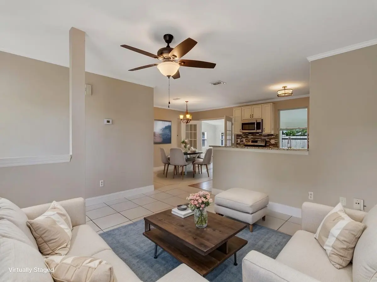 Photo 7 at 2375 16th Avenue, Vero Beach