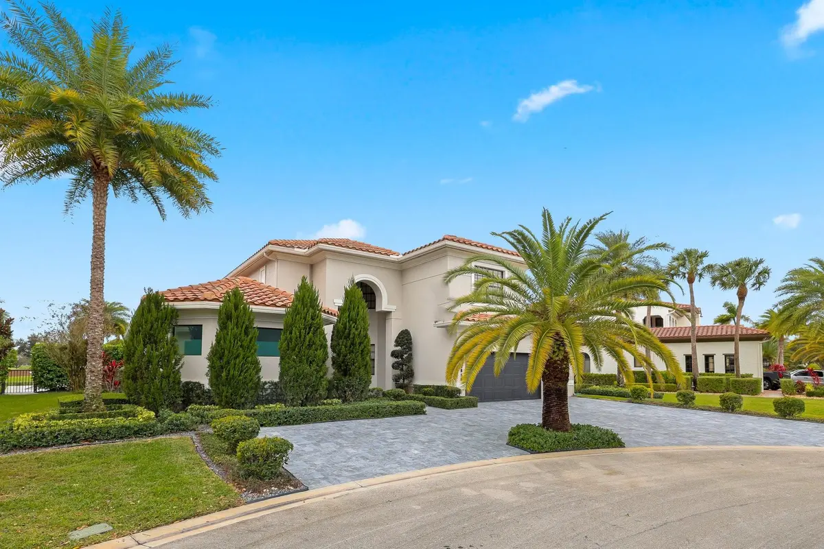Photo 3 at 9850 Bay Leaf Court, Parkland