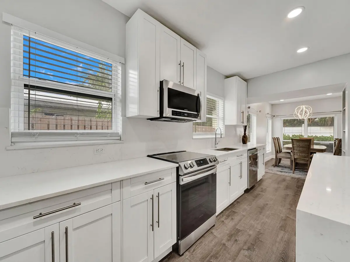 Photo 5 at 3261 Aqua Vista Drive, Pompano Beach