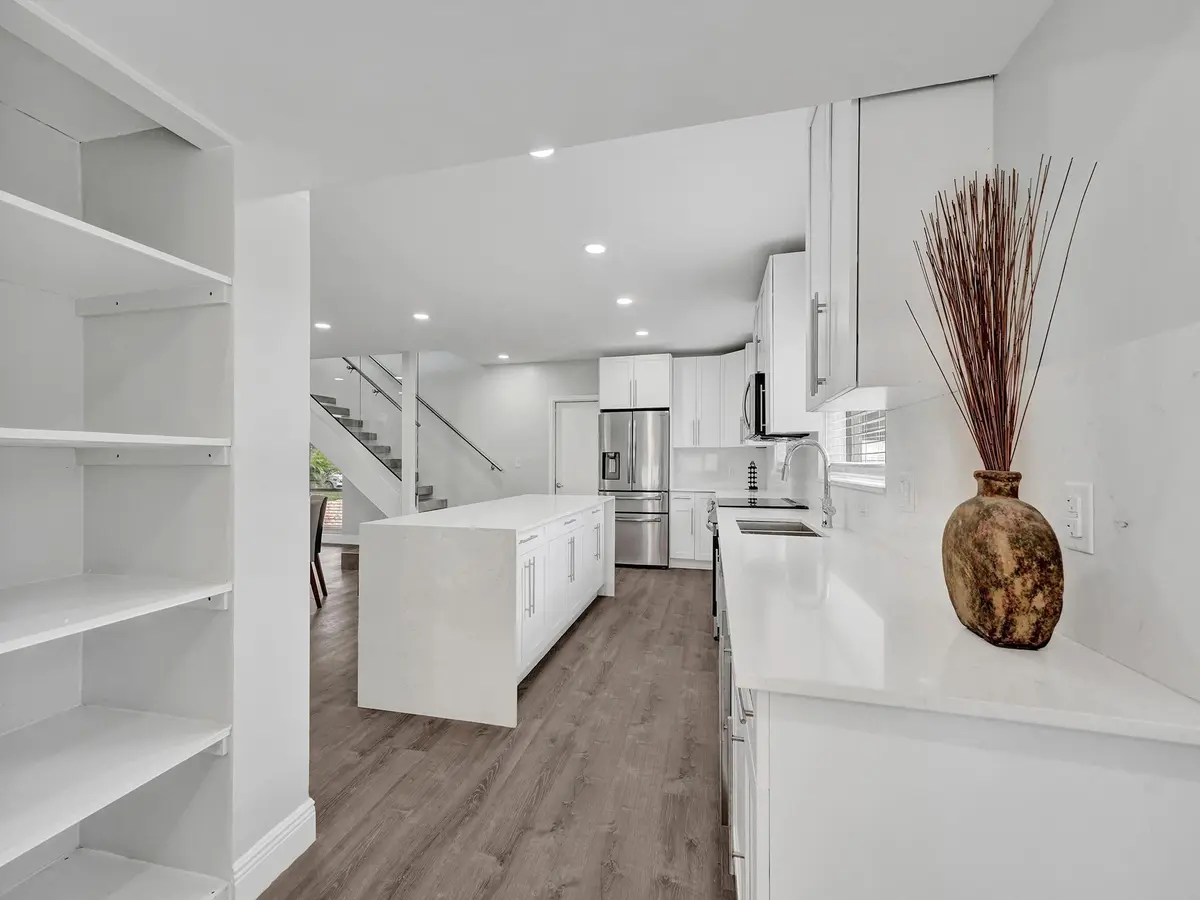 Photo 6 at 3261 Aqua Vista Drive, Pompano Beach