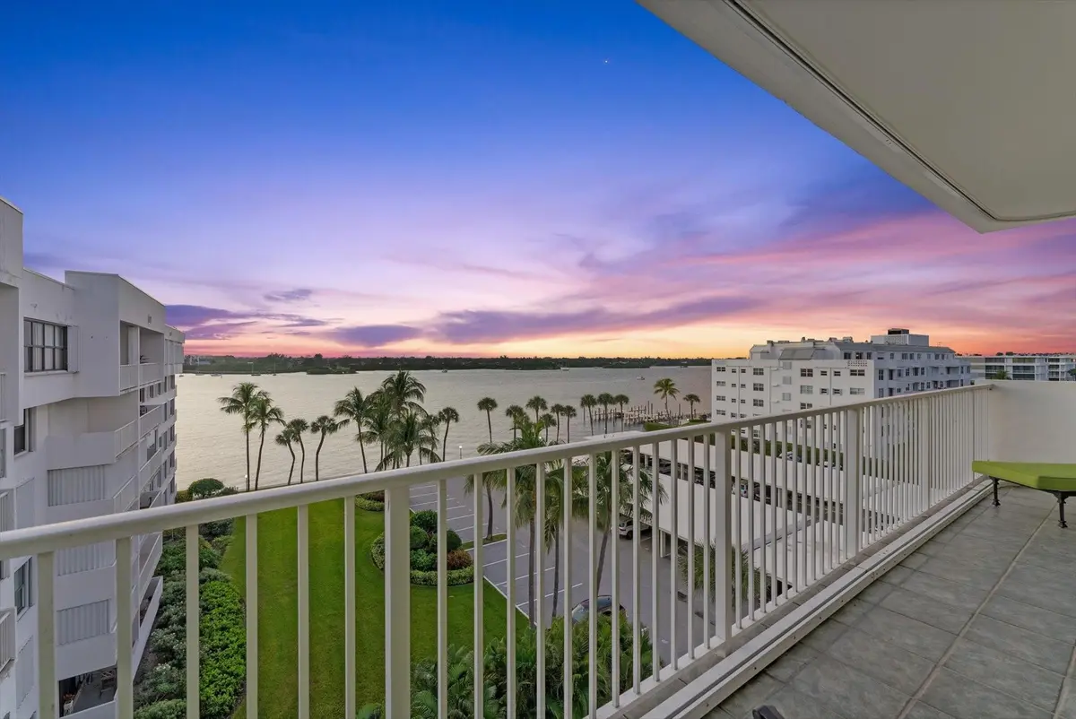 Photo 4 at 2860 S Ocean Boulevard 601, Palm Beach