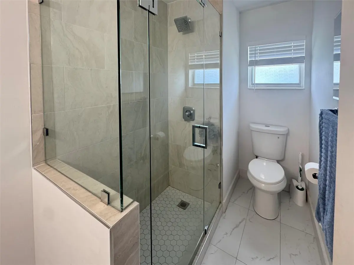 Photo 5 at 151 SW 15th Street, Pompano Beach