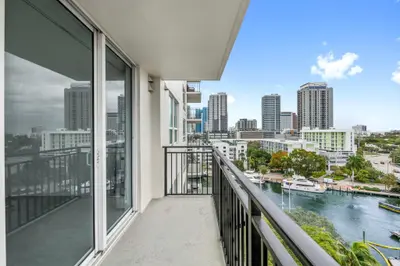 600 W Las Olas Boulevard 909S, Fort Lauderdale – sold