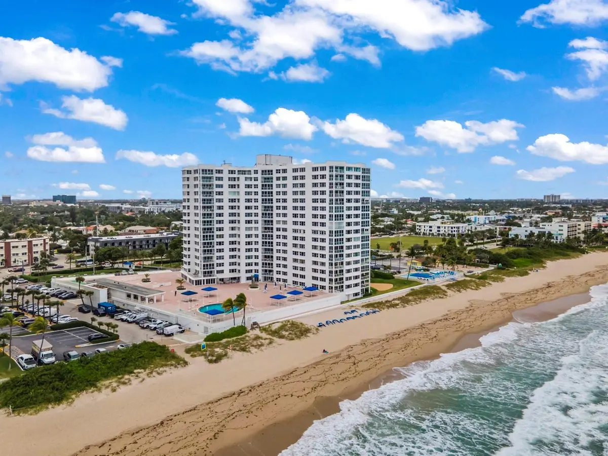 Photo 6 at 3900 N Ocean Drive 3F, Lauderdale-By-The-Sea