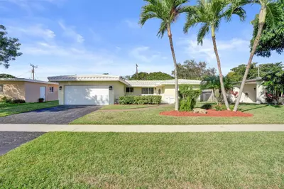 2241 NE 61st Court, Fort Lauderdale – sold