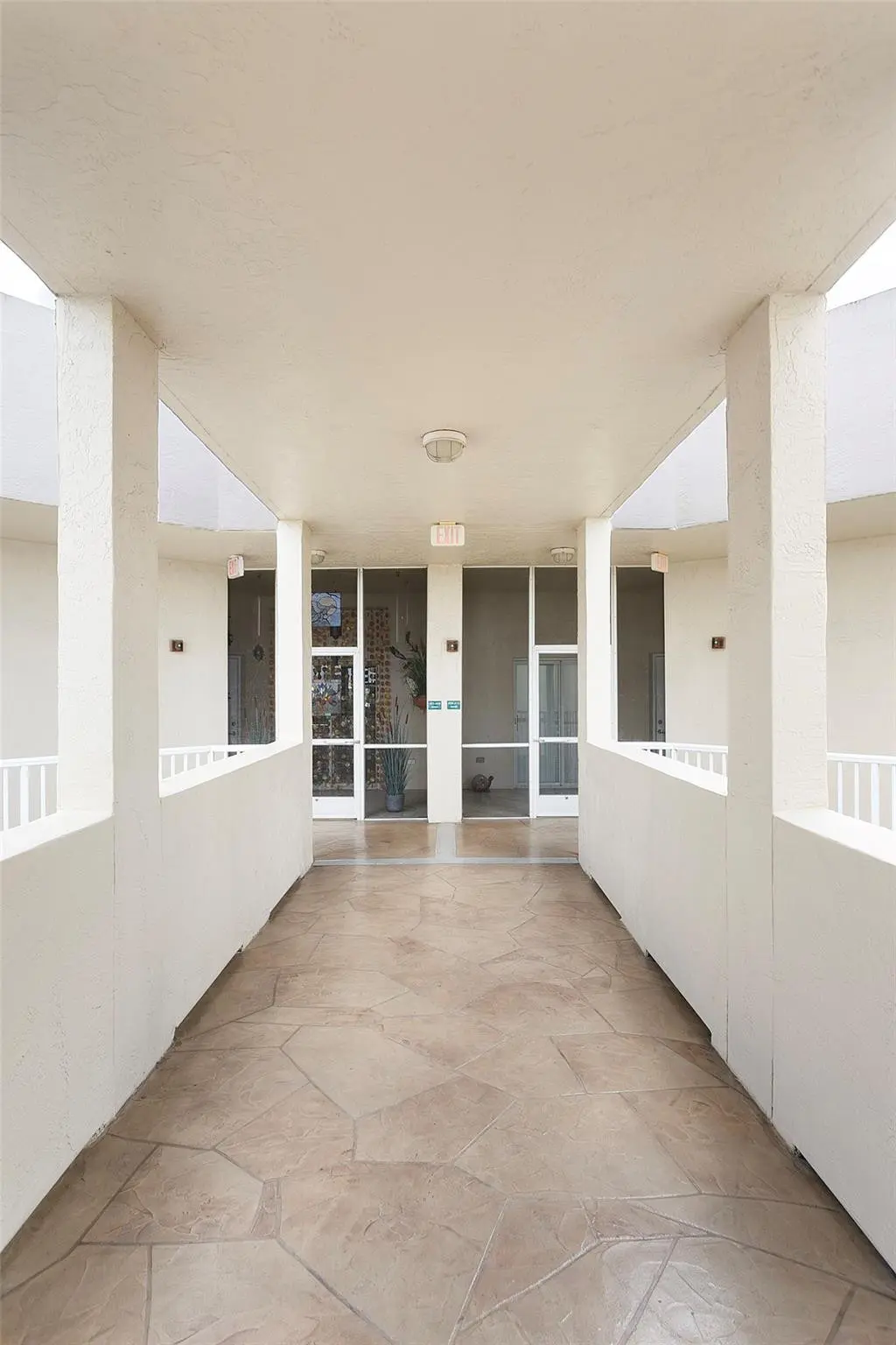 Photo 3 at 9551 Weldon Circle 404, Fort Lauderdale