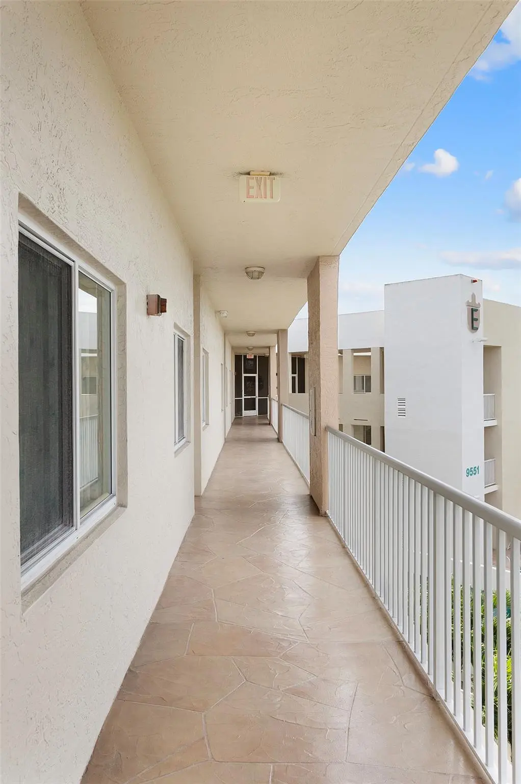 Photo 4 at 9551 Weldon Circle 404, Fort Lauderdale