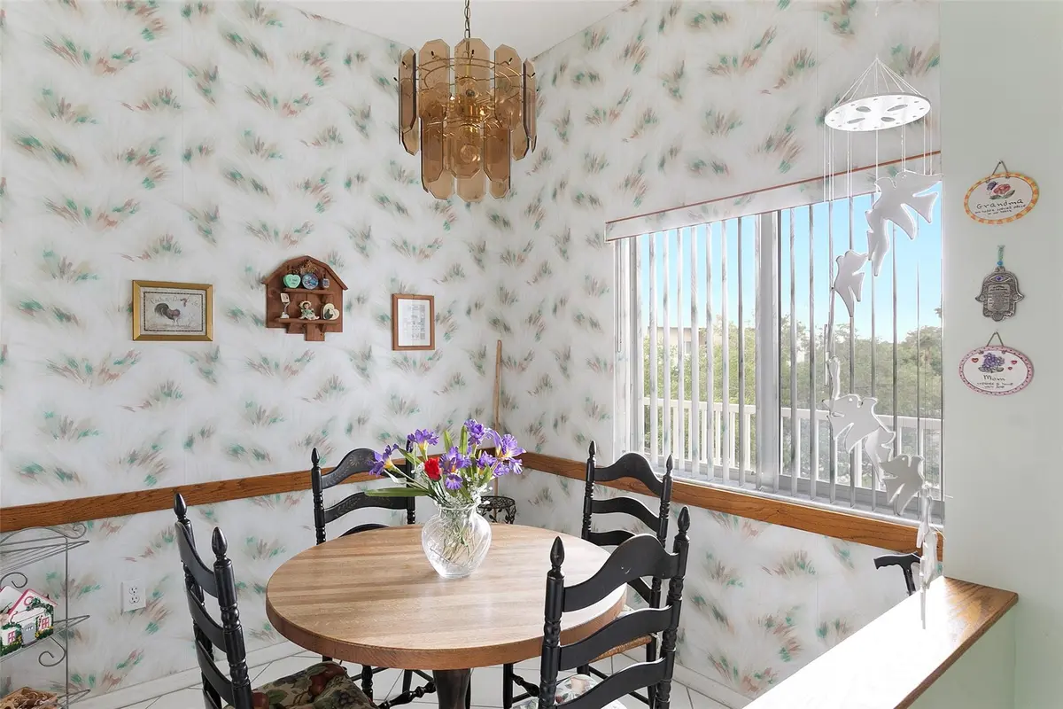 Photo 5 at 9551 Weldon Circle 404, Fort Lauderdale